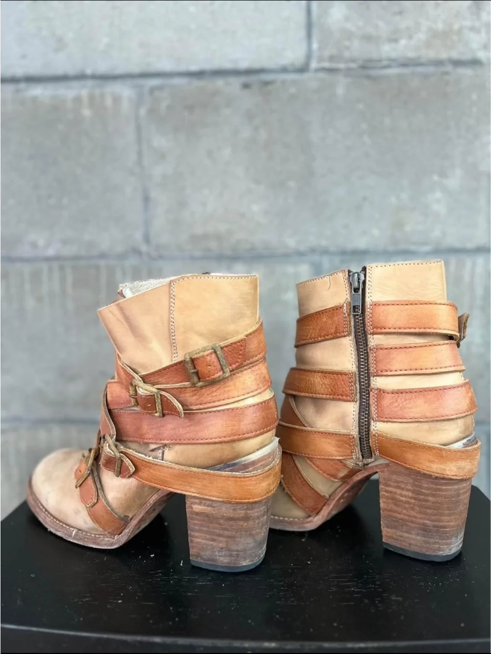 Women’s freebird by Steven size 9